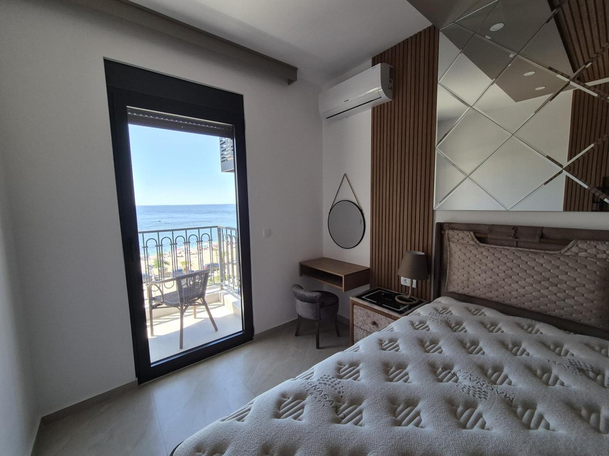 Vienna Luxury Apartments Dobra Voda Dış mekan fotoğraf