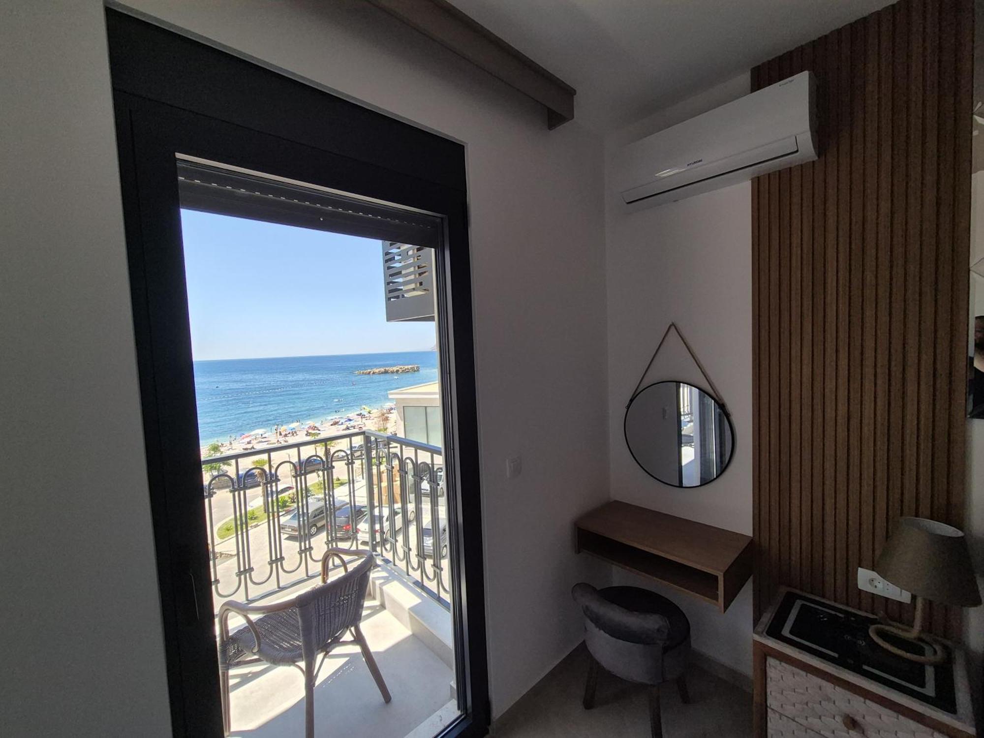 Vienna Luxury Apartments Dobra Voda Dış mekan fotoğraf