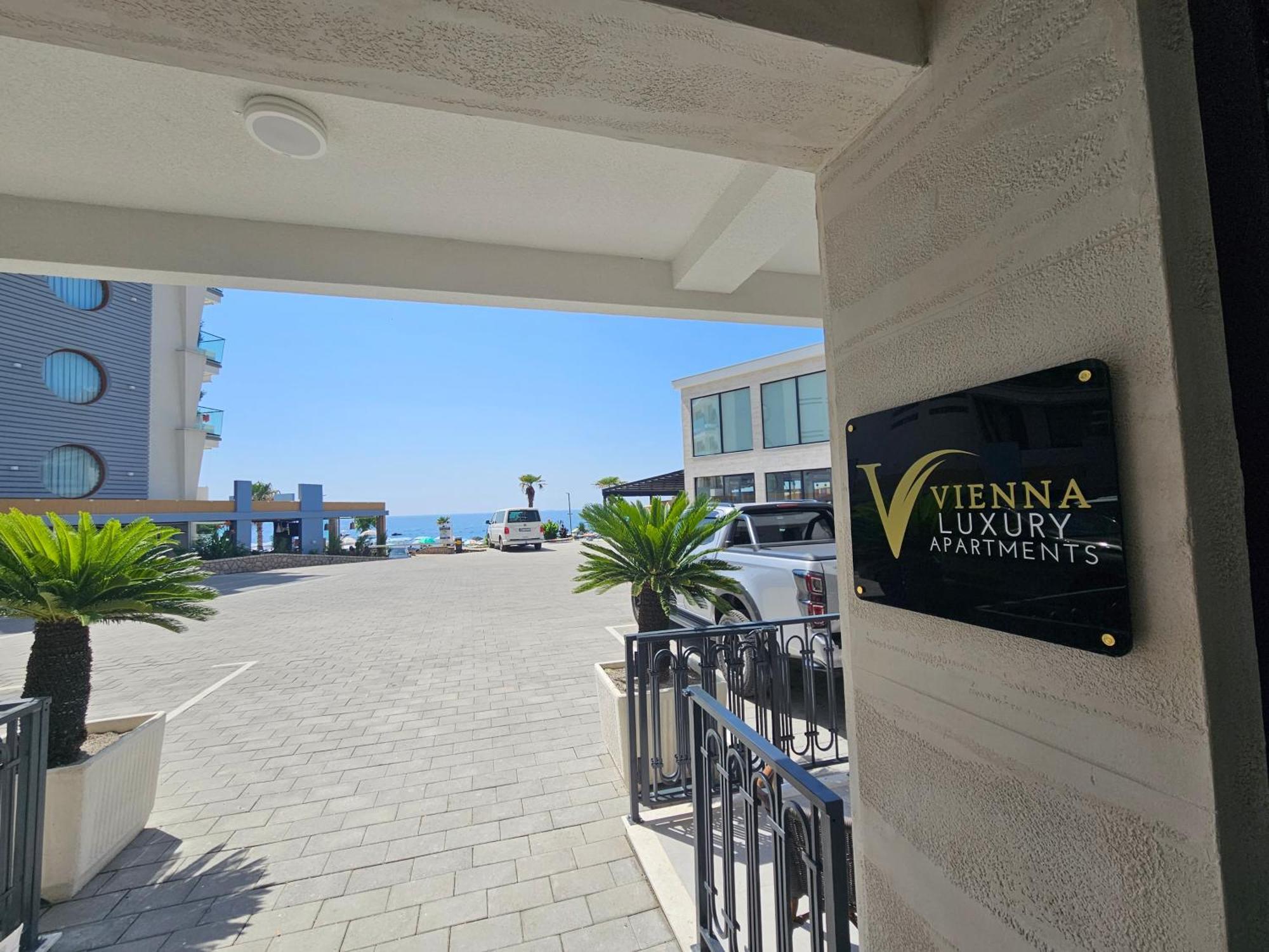 Vienna Luxury Apartments Dobra Voda Dış mekan fotoğraf