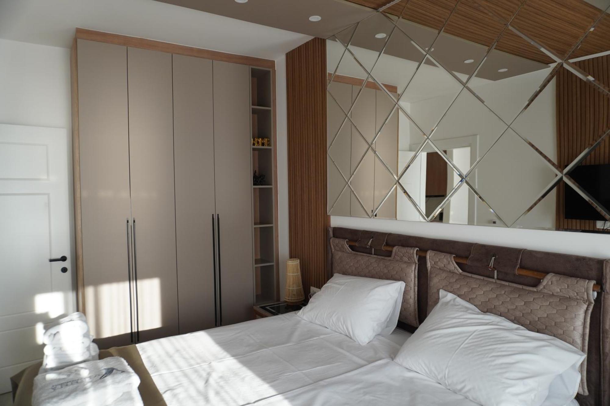 Vienna Luxury Apartments Dobra Voda Dış mekan fotoğraf